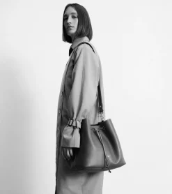 Grand sac seau Louise en cuir grainé - Black Le Bleu