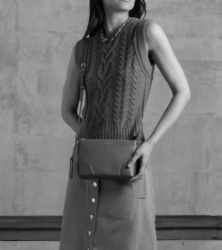 Petit sac bandoulière Romy en cuir grainé - Black
