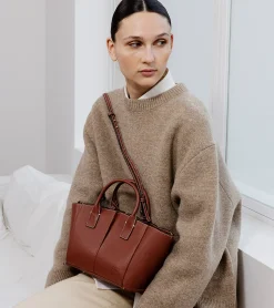 Petit sac cabas Elena en cuir grainé - ACAJOU 1