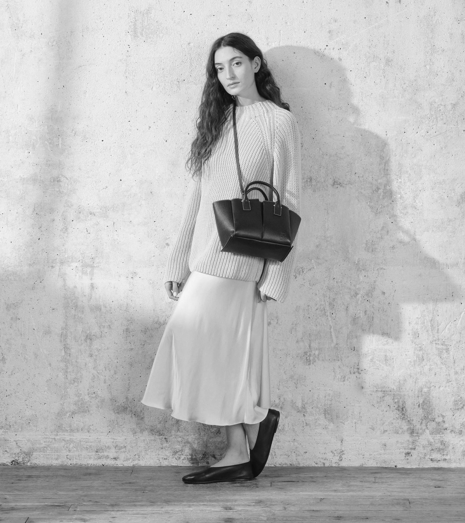 Petit sac cabas Elena en cuir grainé - ACAJOU 1