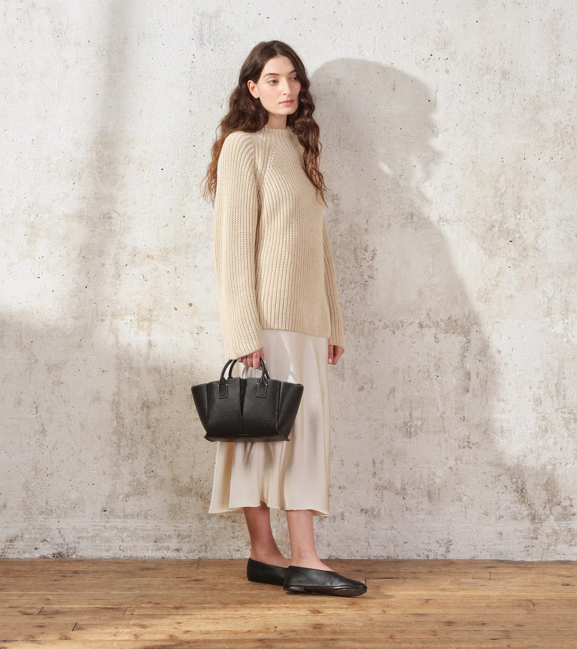 Petit sac cabas Elena en cuir grainé - NOIR 1