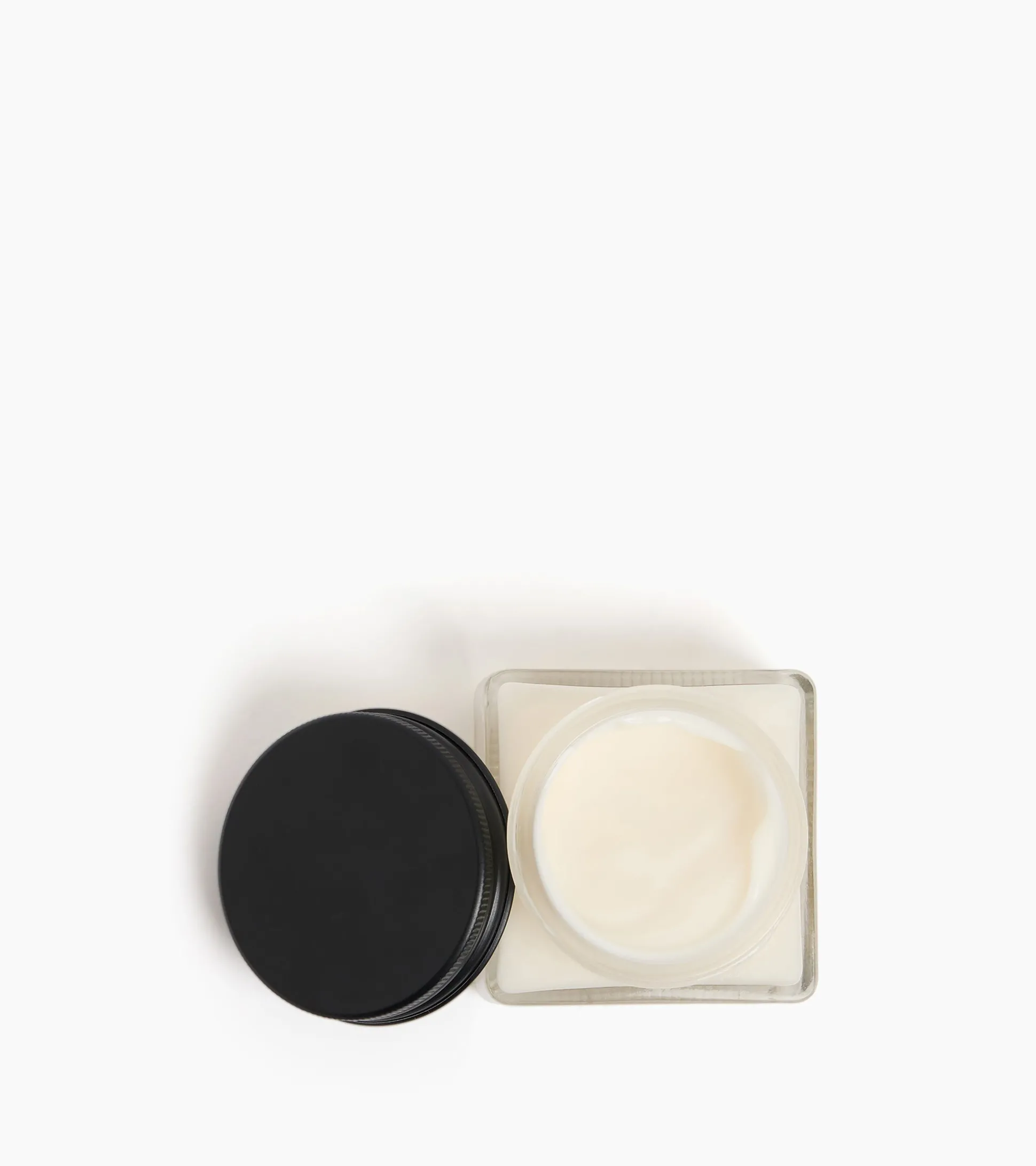 Produit d'entretien pour le cuir - -
