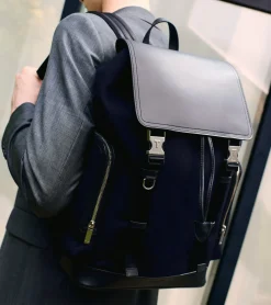 Sac à dos à rabat Maurice en feutre de laine et cuir lisse - CREPUSCULE-NOIR