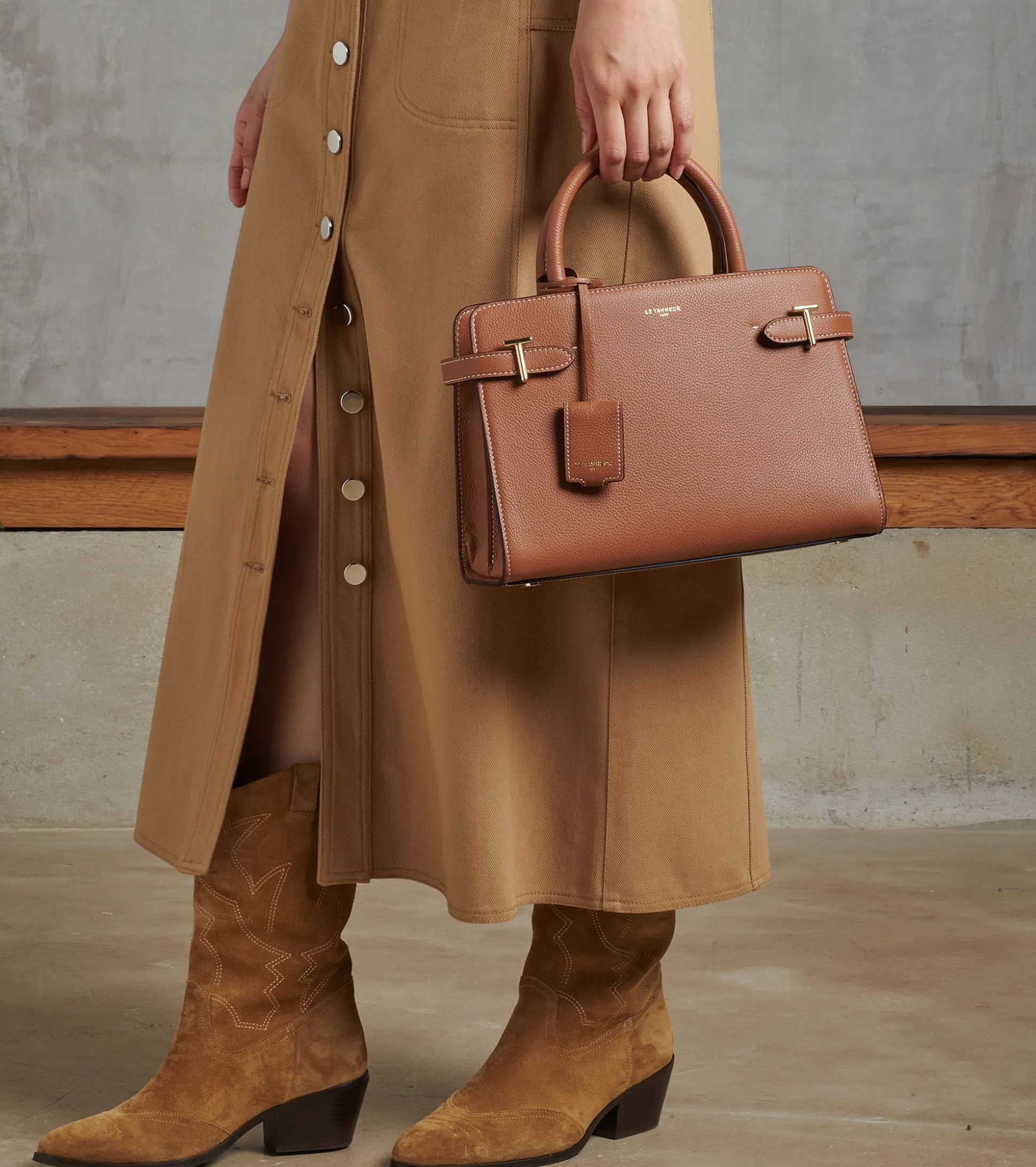 Sac à main moyen modèle Emilie en cuir grainé - Brown Tan
